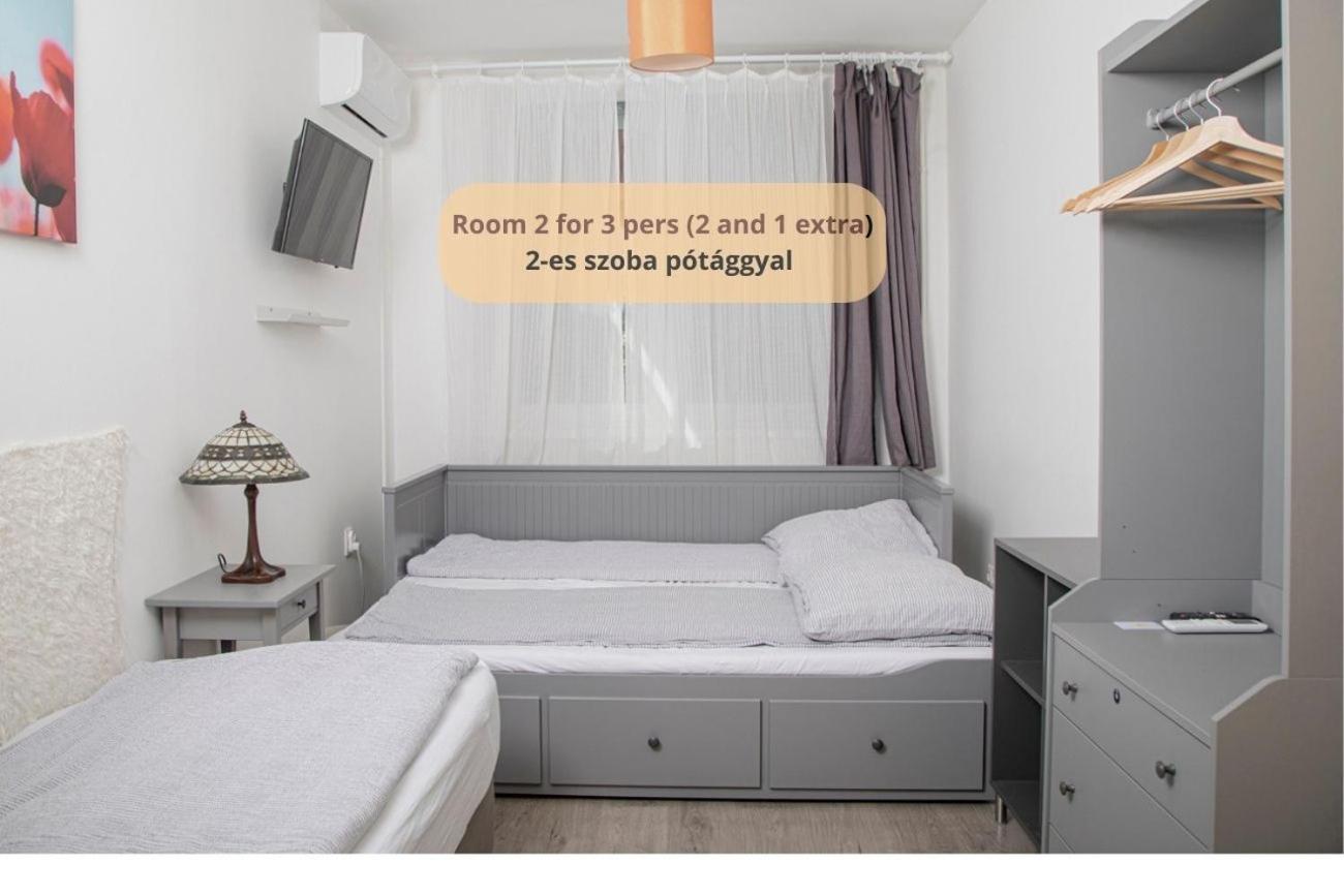 Tulip Home Guest House Vác Екстериор снимка